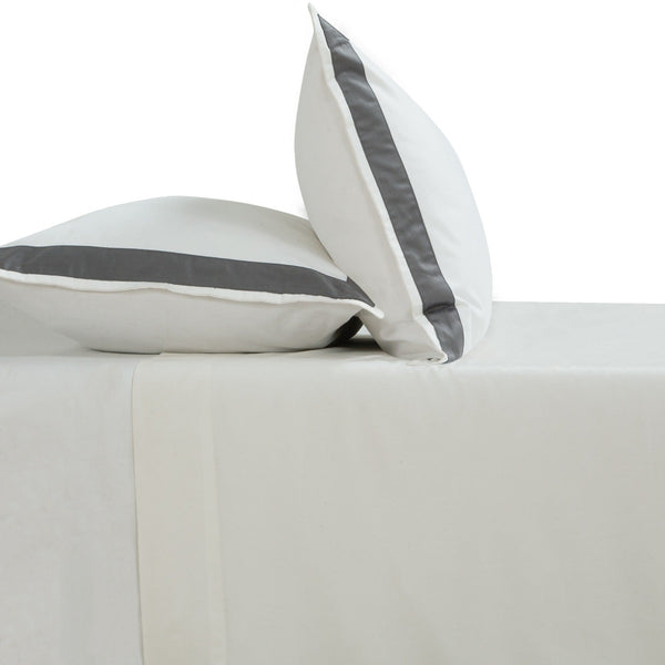 Border Sateen Bedding Bundle